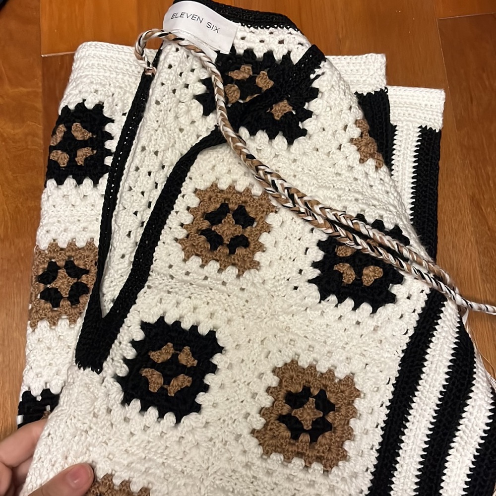 Eleven Six Tia Tunic Crochet Xs NEW - Picture 4 of 8